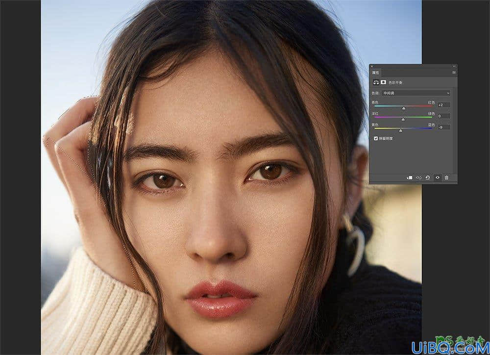 Photoshop磨皮美容教程：给性感女生照片进行磨皮处理并后期把肤色调均匀