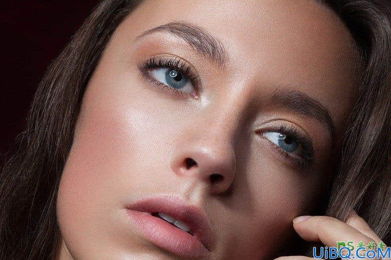 Photoshop磨皮美容教程：学习如何快速美化美女脸部的皮肤，制作美味人像