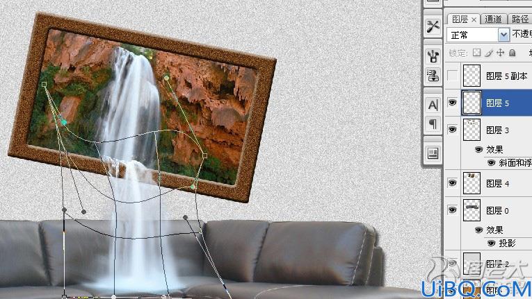 Photoshop合成客厅墙上画框流下的瀑布室内流