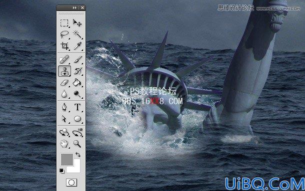 Photoshop教程:合成被海水淹没的自由女神像