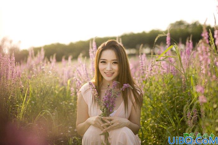 Photoshop女生照片调色：给春装女生漂亮宝贝花海外景照调出意境的霞光色