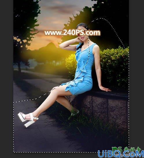 Photoshop给公园外景拍摄的性感高跟美女照片调出唯美的霞光色。
