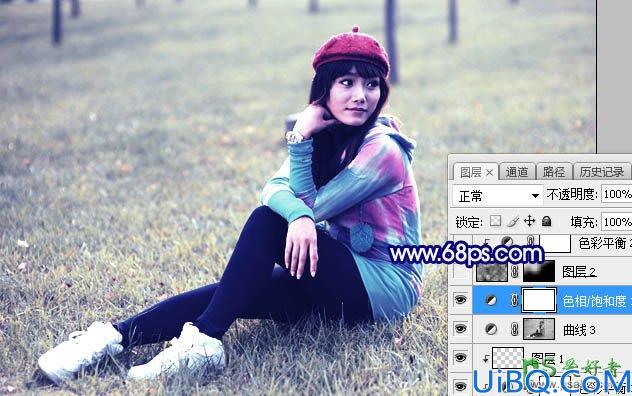 Photoshop给草地上自拍的韩国女优个人写真图片调出淡调蓝黄色