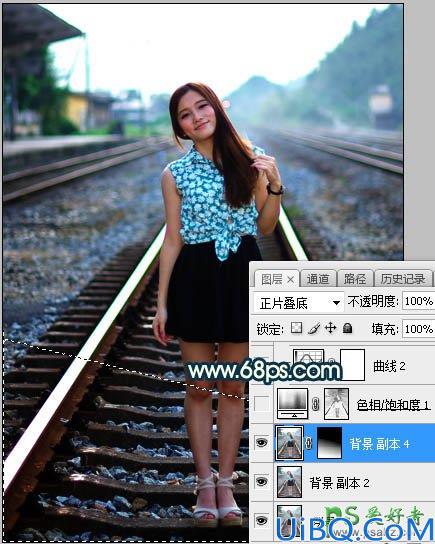 PhotoShop给铁轨中间自拍的长发美女模特图片调出唯美的黄色效果