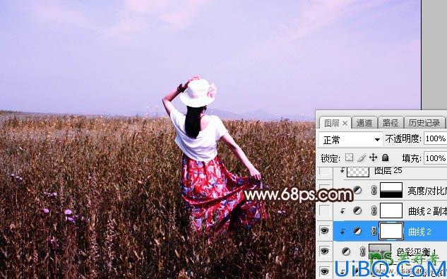 Photoshop给草场上自拍的少女艺术照调出梦幻的青红色，霞光色彩