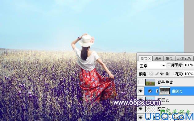 Photoshop美女图片调色教程：给草原上的漂亮姑娘写真照调出唯美的淡清色