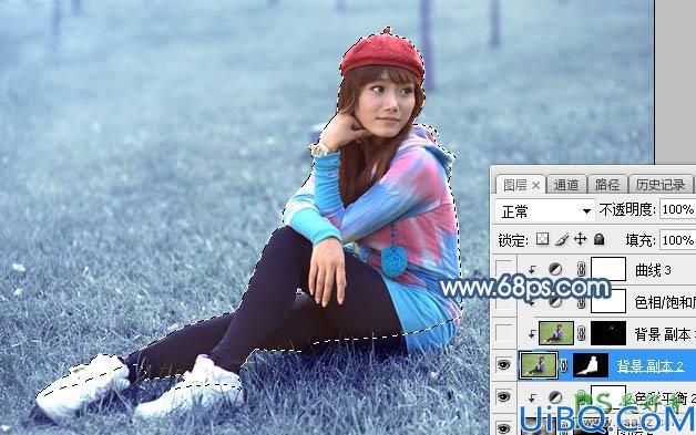 Photoshop调色教程实例：给公园草地上自拍的女生照片调出唯美的淡青色