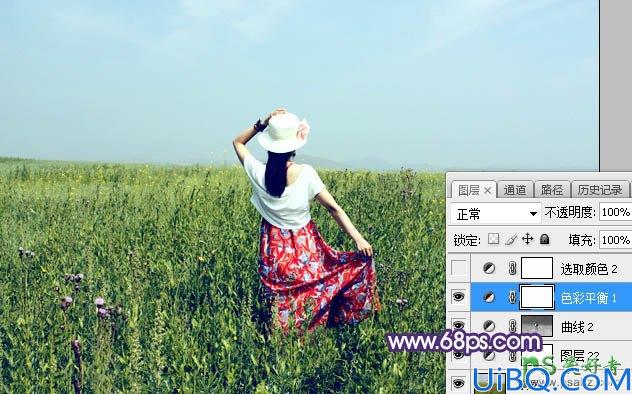 Photoshop美女图片调色教程：给草原上的漂亮姑娘写真照调出唯美的淡清色
