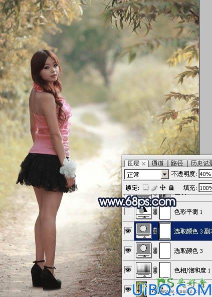 Photoshop给树林中自拍的性感美腿妹子写真照调出唯美的深秋暗蓝