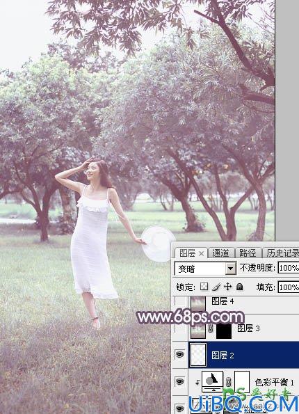 Photoshop美女图片调色教程：给树林中自拍的唯美女生照片调出淡调紫红色