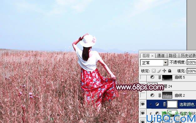 Photoshop给绿色草原上的唯美少女写真图片调出魔幻般意境红绿色