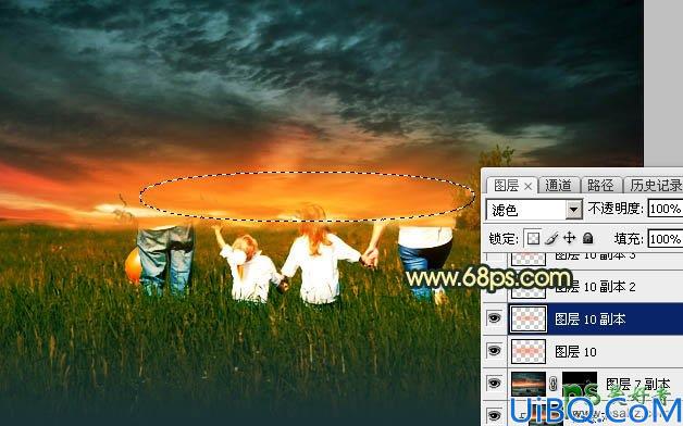 PhOtoshop给草原上的欧美一家人外景照片调出逆光效果的夕阳色