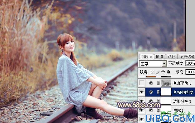 Photoshop美女照片调色实例：给铁轨上自拍的外景mm照片调出甜美的晨曦暖
