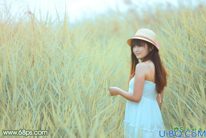 Photoshop调色教程：给芦苇地里青春少女摄影写真照调出青黄色效果