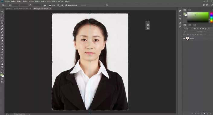 Photoshop证件照抠图教程：学习给一张商务型女士证件照抠图换背景颜色。