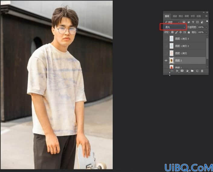 Photoshop换衣服技巧教程：利用后期技巧快速给人物换衣服颜色