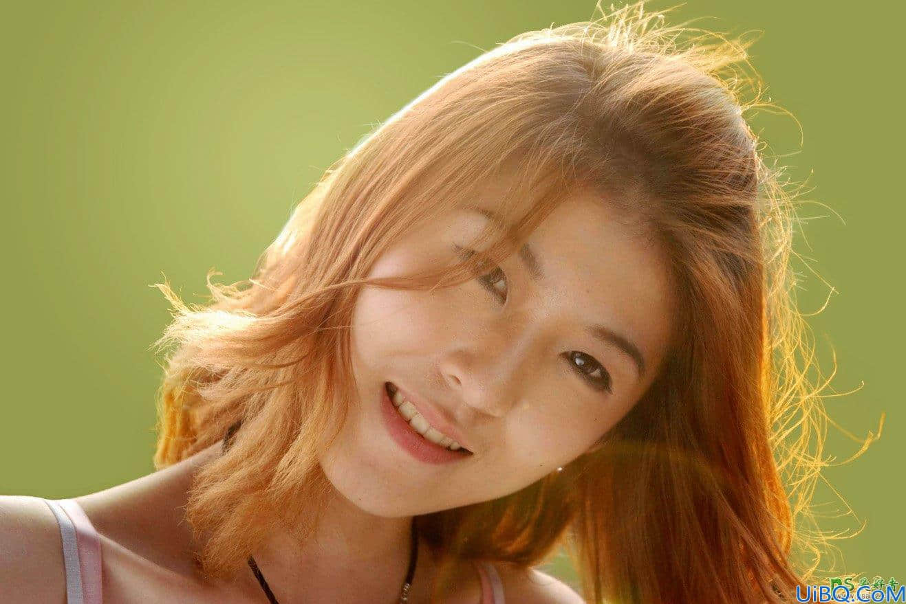 Photoshop人物抠图实例：利用通道工具快速抠出逆光人物的头发丝。