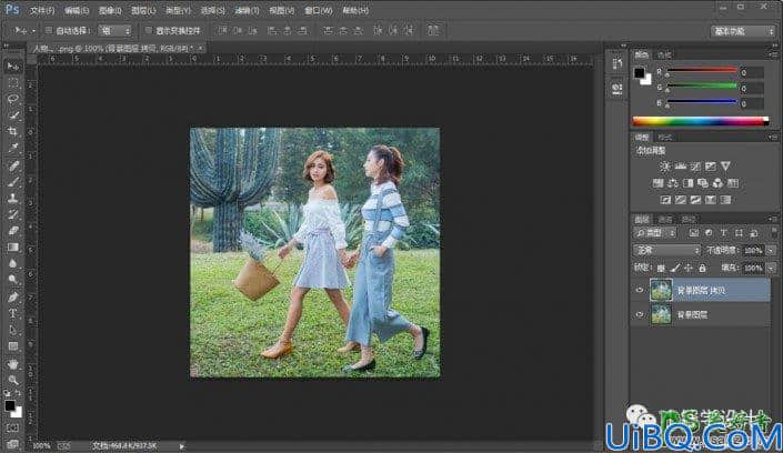 Photoshop滤镜教程：给野外散步的美女姐妹照片添加阳光照射的效果。