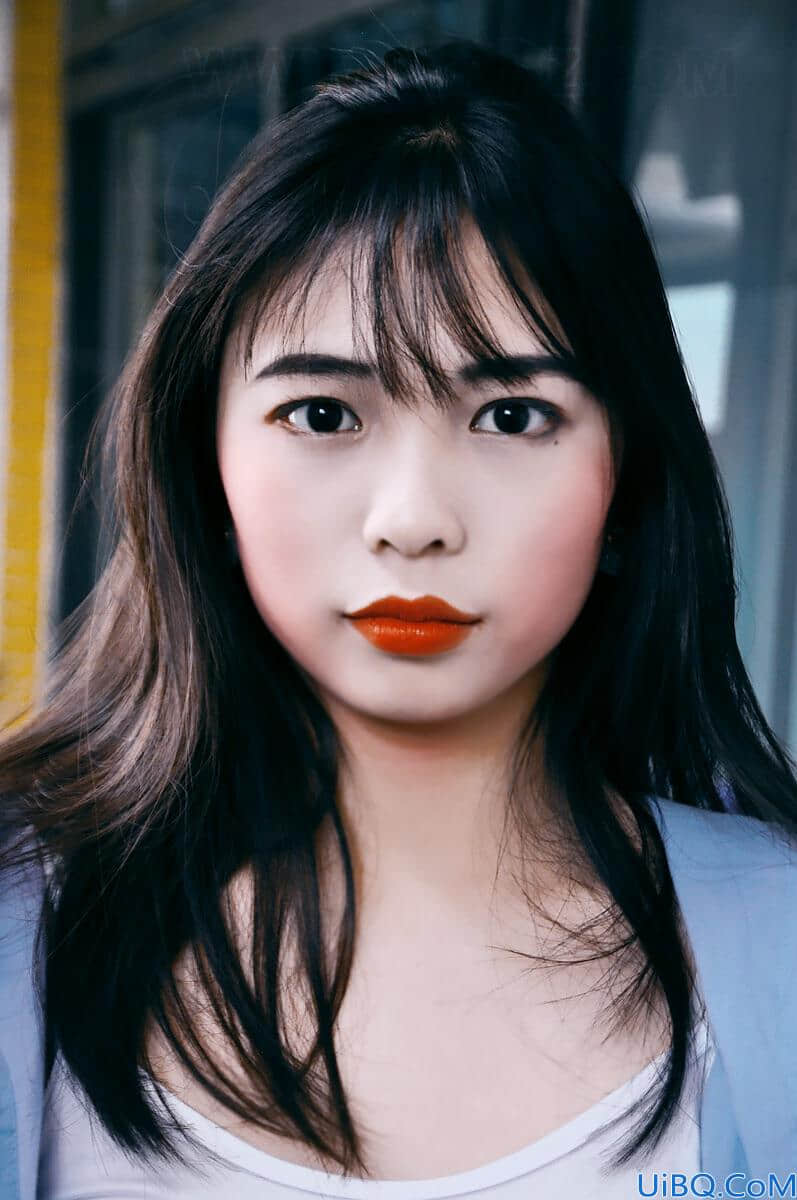 Photoshop女生照片调色教程：给发黄发黑的小女生自拍照调出清爽的冷色系