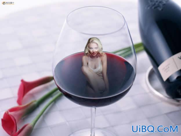 PS图片合成教程：把美女放到红酒杯里
