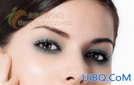PS教程打造美女烟熏妆
