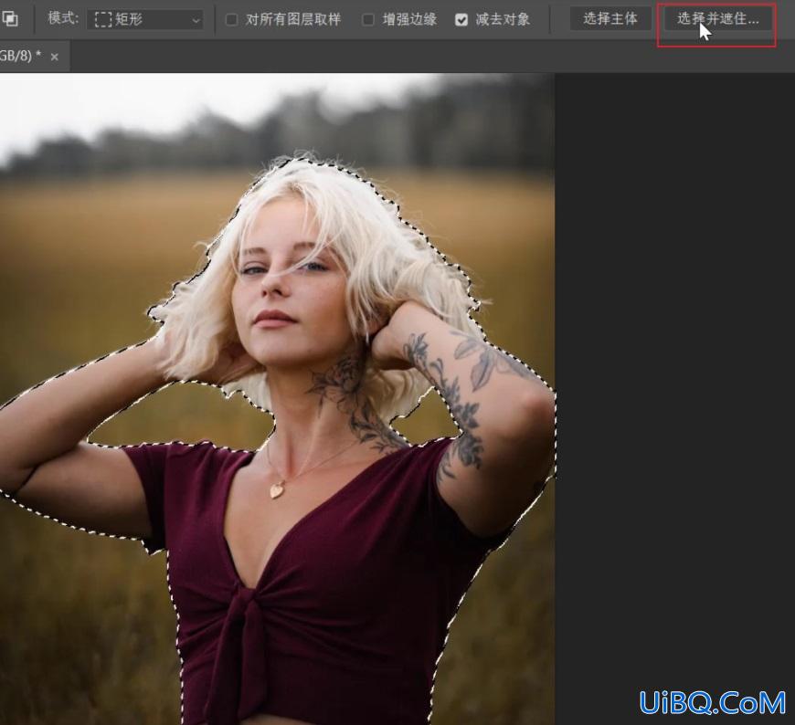 Photoshop抠图技巧教程：如何精准抠取毛发？教你彻底摆脱白边的烦恼。