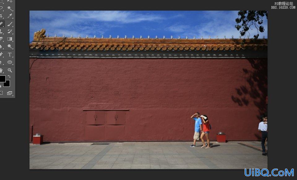 ps cs6清除照片中不想要的杂物教程
