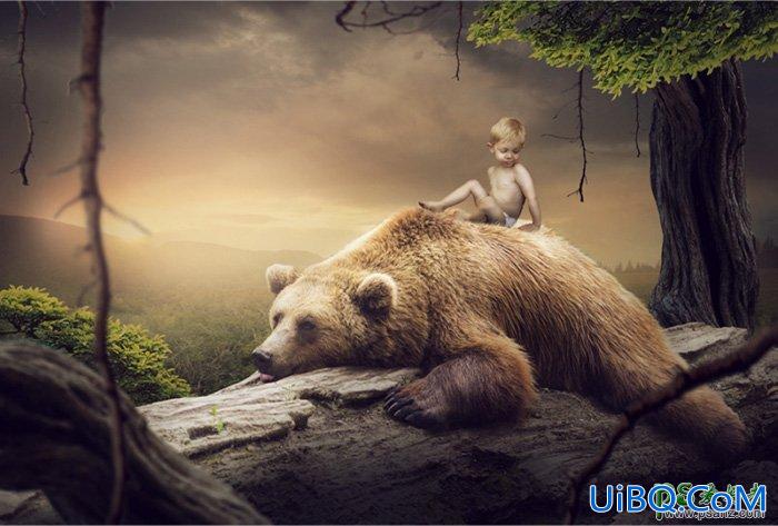 PS创意合成熊背上玩耍的裸体小男孩儿，可爱的熊大与男孩