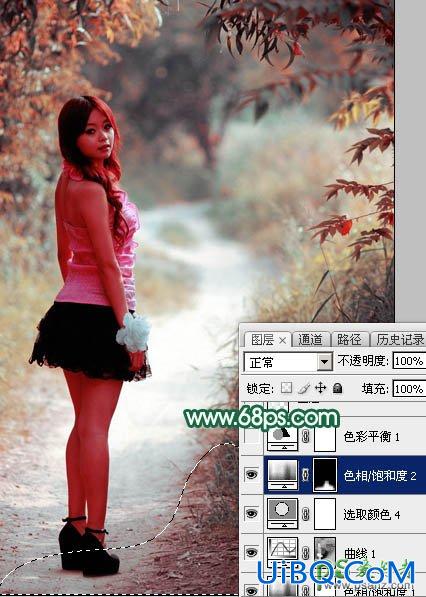 PS给树林中自拍的美腿女孩生活照调出暗调秋季青红色