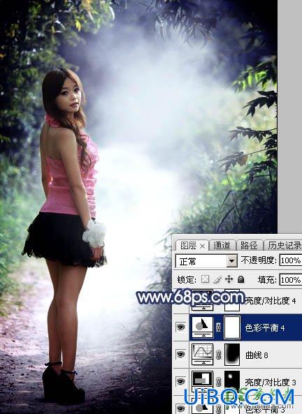 PS绿色树林中自拍的超短裙美腿女孩生活照调出梦幻的冷紫