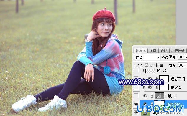 PS给草地上自拍的韩国女优个人写真图片调出淡调蓝黄色