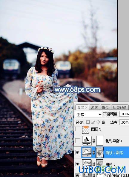 PS给外景拍摄的碎花裙大众脸美少妇写真照调出浪漫温馨的