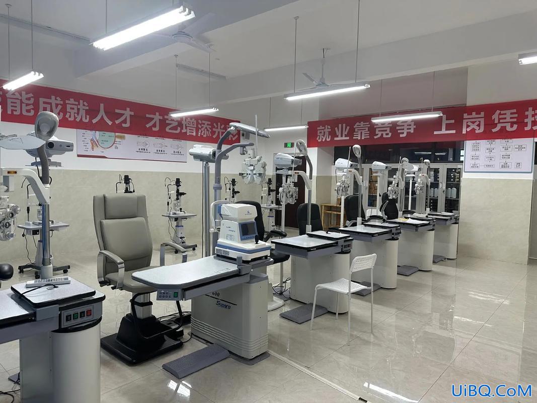 重庆渝中区升学指导选哪家，重庆正规卫校有哪些？