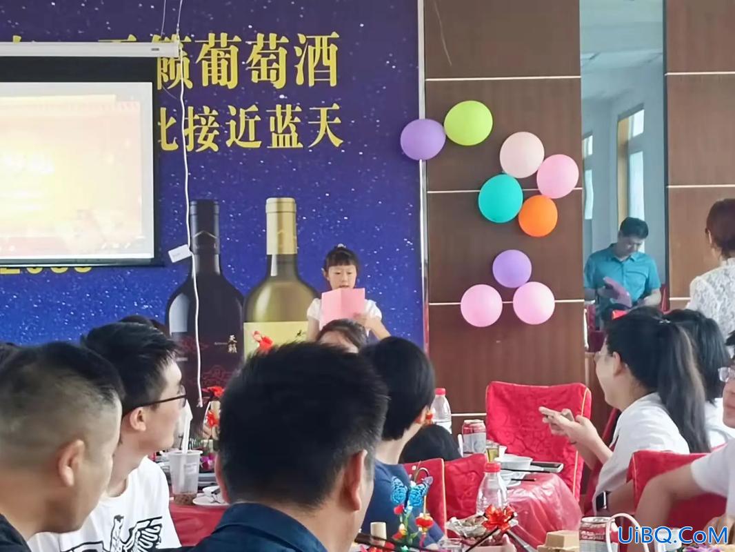 升学宴办多少桌酒席好 一般党员升学宴能办多少酒席？