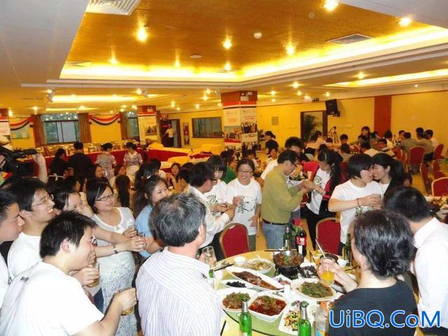 同学升学宴要随礼吗？同学互相参加升学宴要随礼吗？