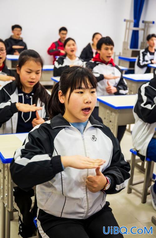 崇仁二中升学(崇仁一中普通班有没有崇仁二中尖子班好)？